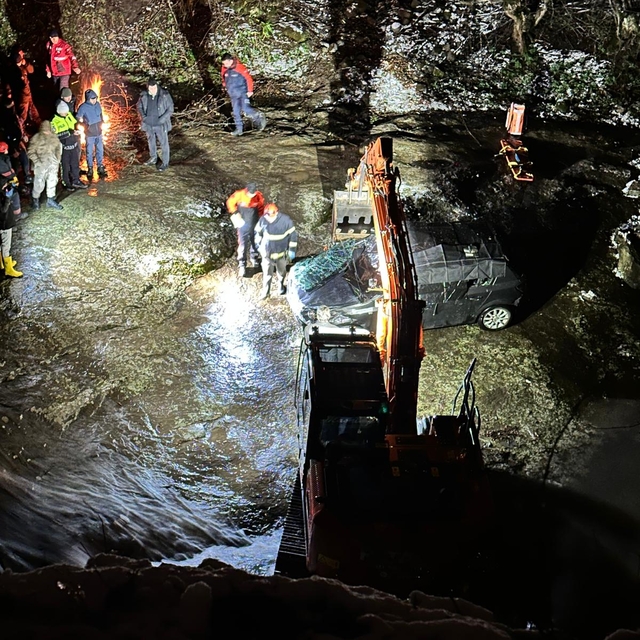 Ordu'da kayıp çiftin cesetleri ırmağa devrilen araçta bulundu