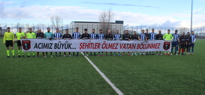 Tekkeköy'de maç öncesi şehitler unutulmadı