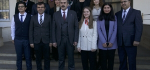 Milli Eğitim Bakanı Tekin, Kahramanmaraş'ta ziyaretlerde bulundu