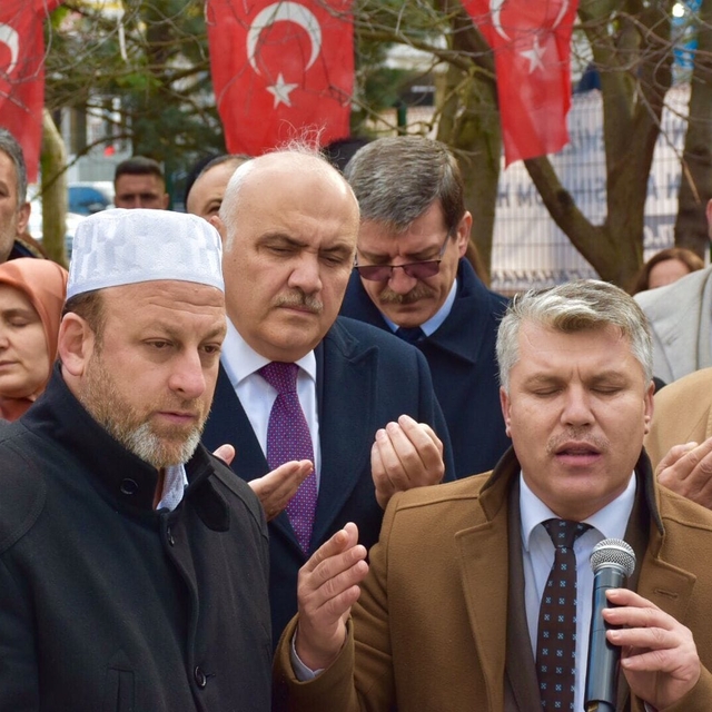 Şehitlerin anısı "Şehit Ağacı"nda yaşatılacak