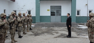 Yedisu Kaymakamı Başar'dan jandarma personeline moral ziyareti