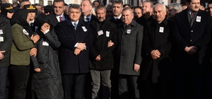 Piyade Sözleşmeli Er Çağatay Erenoğlu'nun cenazesi memleketi Sinop'ta topra...