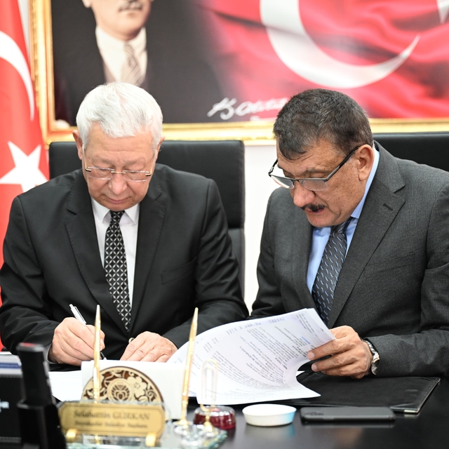 Malatya'da depremzedelere 310 prefabrik konut yapılacak