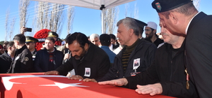 Şehit Piyade Teğmen Günay, Afyonkarahisar'da son yolculuğuna uğurlandı