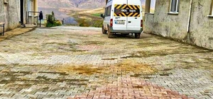 Hasankeyf'in Kavacık köyünde yollara kilitli parke taşı döşendi