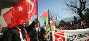 Bursa'daki şehit askerleri anmak ve Filistin'e destek vermek için yürüyüş düzenlendi