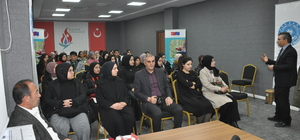 Bulanık'ta "Gençler Önce Eğitimde Sonra İstihdamda Projesi" eğitimleri başladı