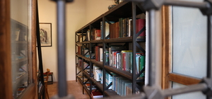 İznik'in zengin tarihini araştırmak isteyenlere 700 yıllık medresedeki kayn...