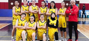 Selçuk Üniversitesi basketbol takımları birinci oldu