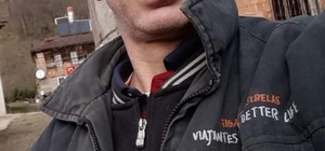 Budadığı ağaçtan düşüp öldü