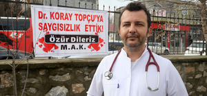 Muş'ta doktorla tartışan hasta ve yakını, astıkları pankartla özür diledi