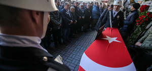 Eski bakanlardan Yaşar Okuyan, Yalova'da son yolculuğuna uğurlandı