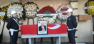 Eski Bakan Yaşar Okuyan, Yalova'da toprağa verildi