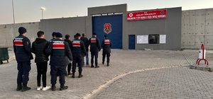 Afyonkarahisar'da aranan 3 şüpheli yakalandı