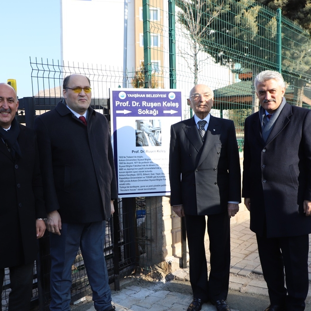 Prof. Dr. Ruşen Keleş'in ismi Yahşihan'da bir sokağa verildi