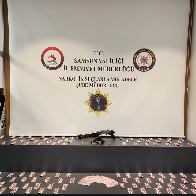 Samsun'da uyuşturucu operasyonunda 3 şüpheli yakalandı