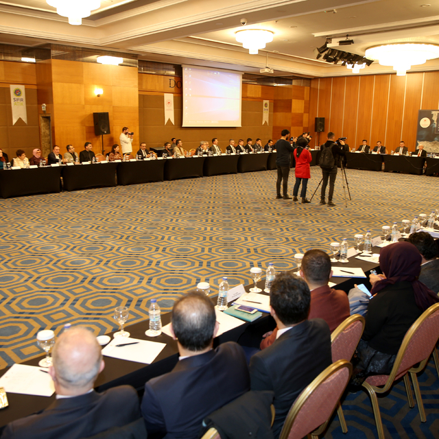 Van Gölü'nün korunmasına yönelik çalışmalar değerlendirildi