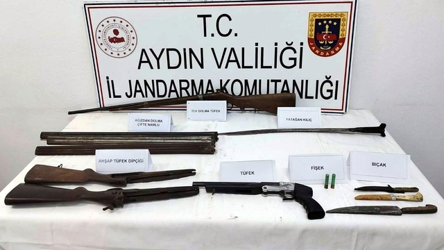 Aydın'da Osmanlı dönemine ait kılıç ele geçirildi