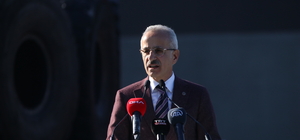 Ulaştırma ve Altyapı Bakanı Uraloğlu, Yalova'da kurtarma römorkörlerinin teslimi töreninde konuştu: