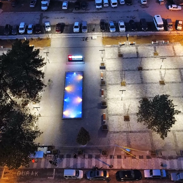 Suşehri'nde meydan projesi tamamlandı