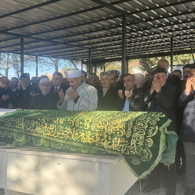 Danıştay Başkanı Zeki Yiğit'in kayınvalidesi son yolculuğa uğurlandı