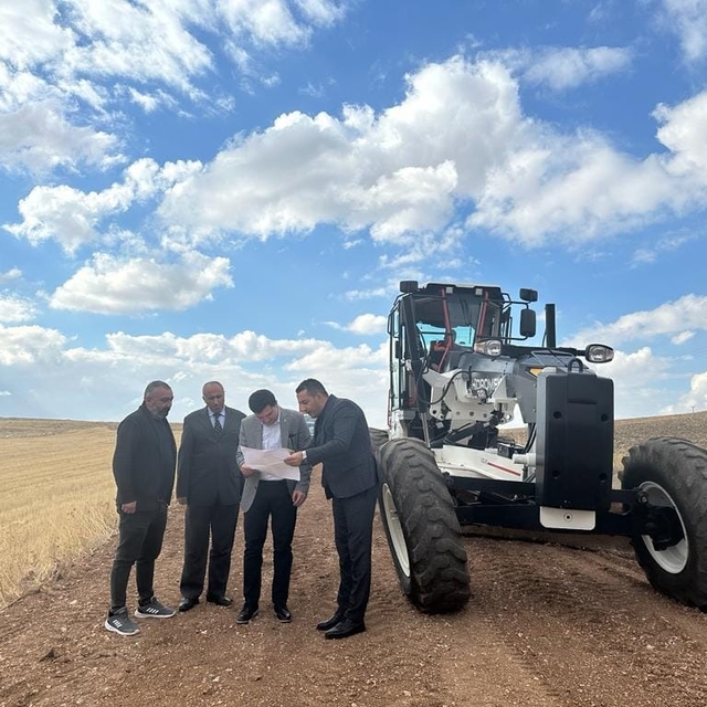 Gürün'de yollarda onarım çalışması sürüyor