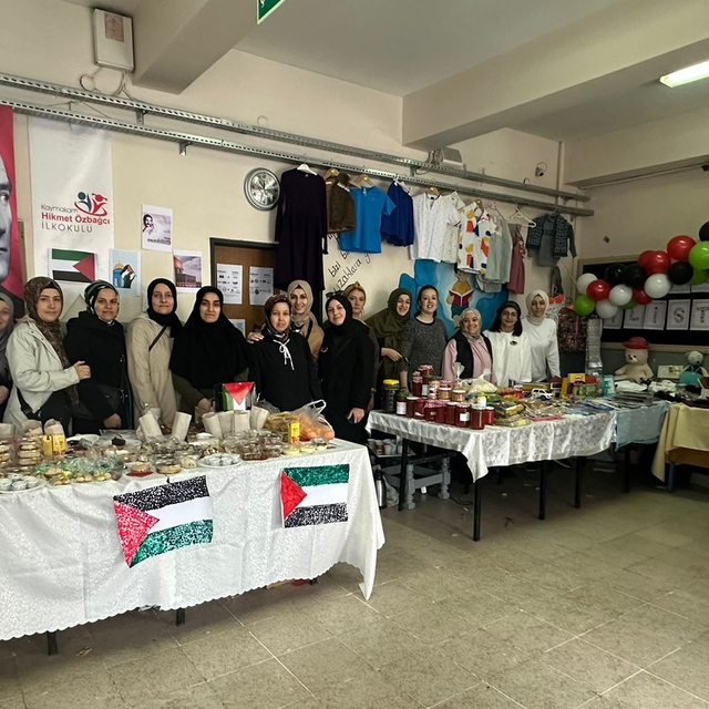 Karamürsel'de Filistin yararına kermes düzenlendi