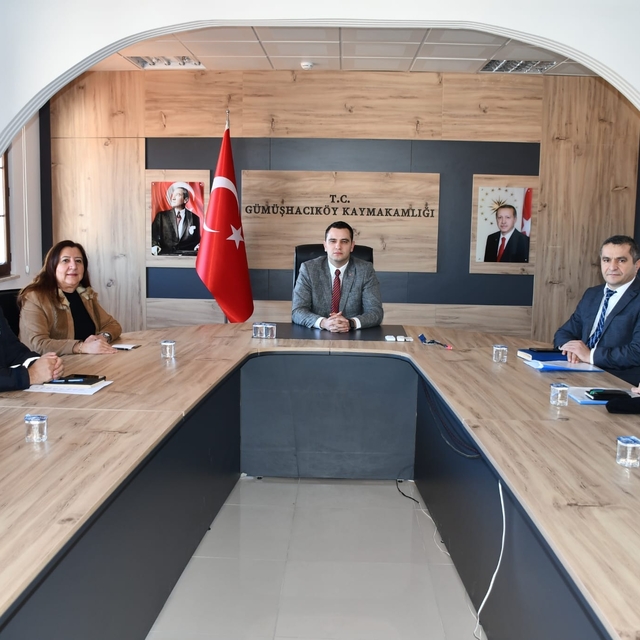 Gümüşhacıköy'de Kadına Yönelik Şiddetle Mücadele ve Çocuk Koruma Toplantısı...