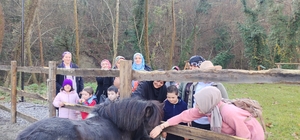 Zonguldak'ta engelli çocuklar atlı terapiye katıldı