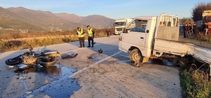 Bursa'da kamyonete arkadan çarpan motosiklet sürücüsü öldü