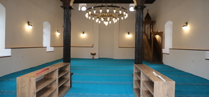 Tarihi Kepsut Oruç Bey Camisi yeniden ibadete açıldı