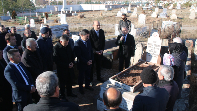 Aşık Sefil Selimi memleketi Şarkışla'da anıldı