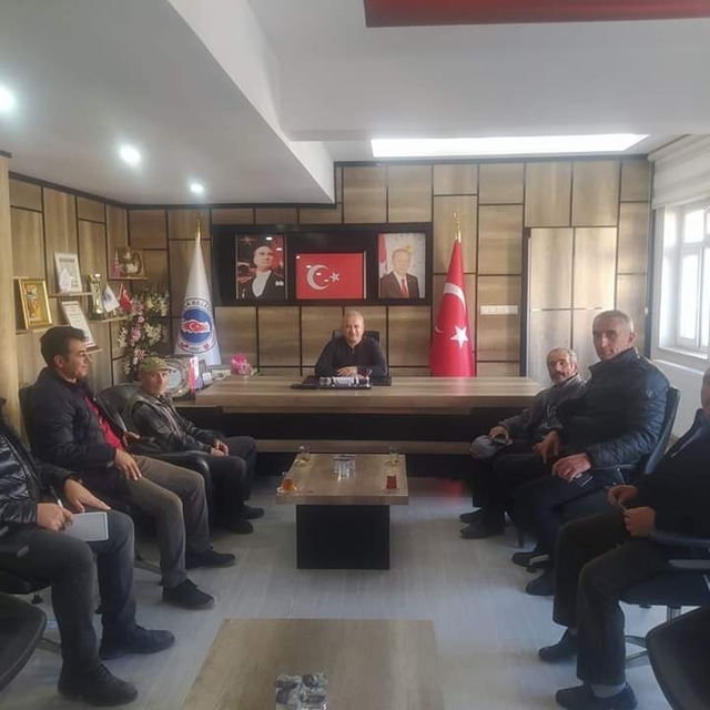 Akkışla Belediye Başkanı Arslan, esnafla buluştu