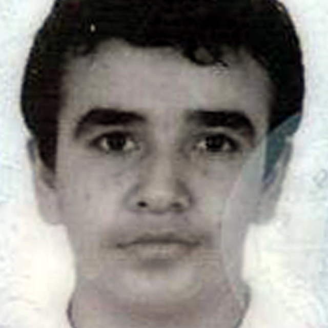 Midibüsle otomobil çarpıştı: 2 ölü, 14 yaralı