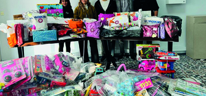 Yıldırım MTAL öğretmen ve öğrencileri, hasta çocukları yeni yıl hediyeleriyle sevindirdi