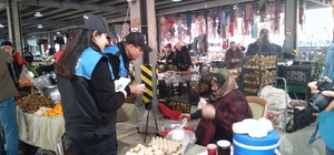 Altınova'da polisten vatandaşlara KADES tanıtımı ve dolandırıcılık uyarısı