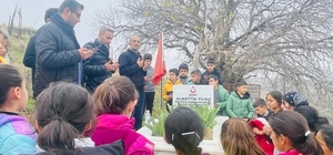 Batman'da öğrenciler şehit mezarlarını ziyaret etti