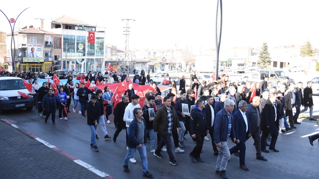 Karaman'da "Şehitleri Anma ve Teröre Lanet" yürüyüşü düzenlendi