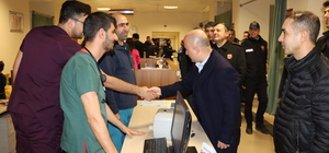 Adıyaman Valisi Varol, yılın son akşamı görev başındaki personeli ziyaret etti