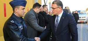 Van Valisi Ozan Balcı, yeni yıla görev başında giren personeli ziyaret etti