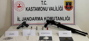 Kastamonu'da düzenlenen uyuşturucu operasyonlarında 5 kişi yakalandı