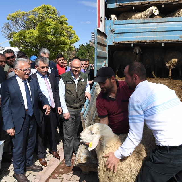 Kayseri Büyükşehir Belediyesinden tarım ve hayvancılığa 205 milyon liralık...