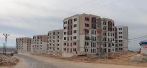 Midyat'ta 354 sosyal konutun yapımı sürüyor