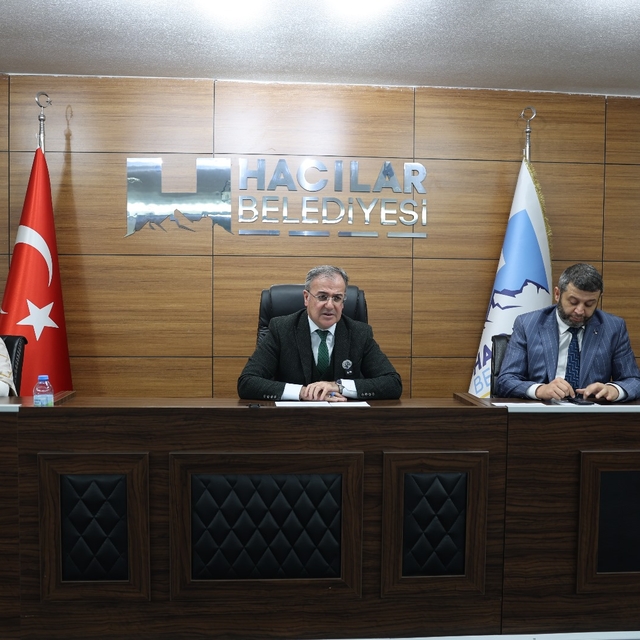 Hacılar Belediyesi ocak ayı meclis toplantısı gerçekleştirildi