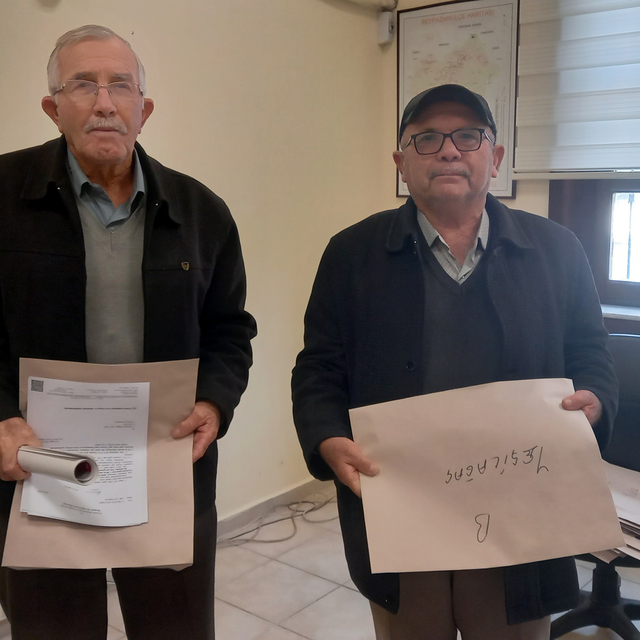 Beypazarı'nda seçmen listeleri mahalle muhtarlarına teslim ediliyor