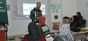 Gülşehir'de kadınlar bağımlılıkla mücadele konusunda bilgilendirildi