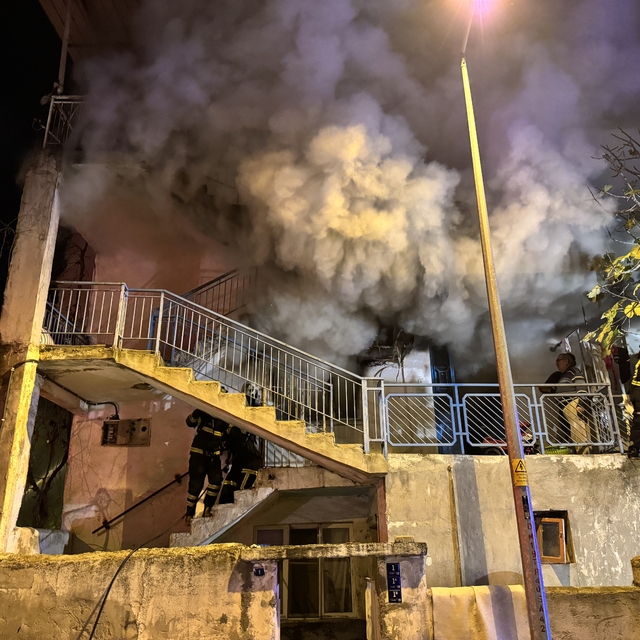 Aydın'da evde çıkan yangında 1 kişi yaralandı