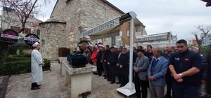 Gazeteci Erdal Çarboğa'nın cenazesi İzmir'de toprağa verildi