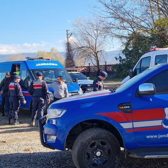 Bursa'da jandarma operasyonunda 7 düzensiz göçmen yakalandı
