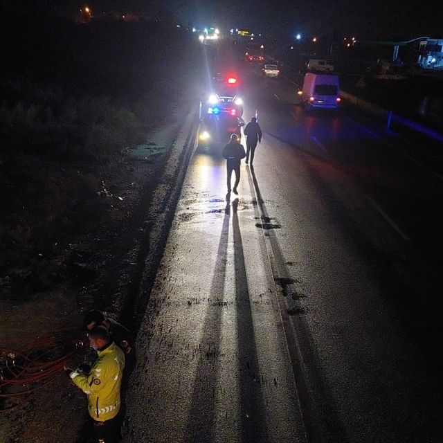 Gaziantep'te şarampole devrilen otomobilin sürücüsü yaralandı